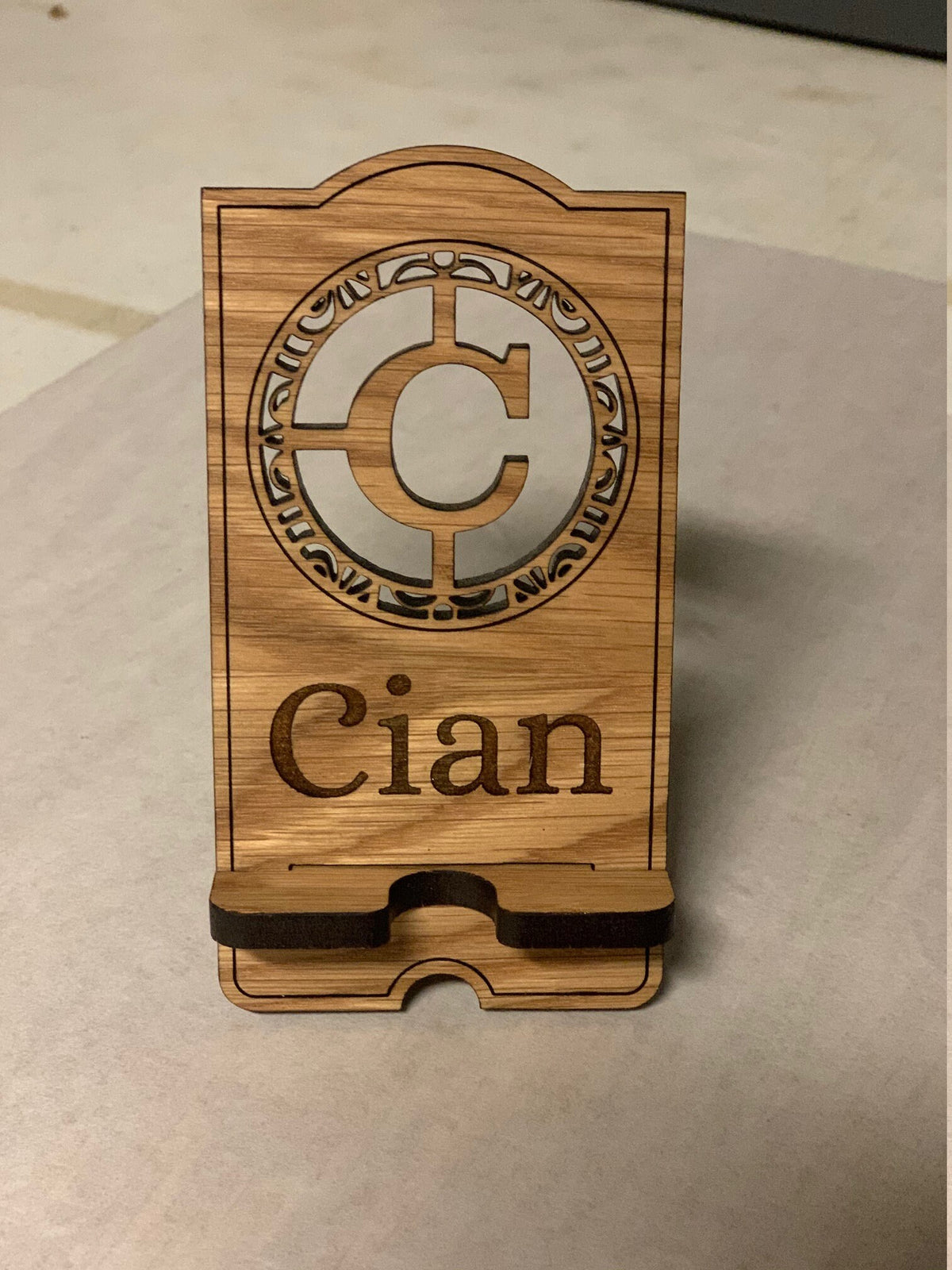Personalized Cell Phone Stand, Cell Phone Holder, iPhone Stand, iPhone Holder, Stocking Stuffer, Christmas Gift, Corporate Gift, Employee