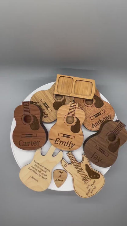 Guitar Pick Holder, Guitar Pick Case, Magnet Closure - Natural Wood, Engraving Free, Stocking Stuffer, Christmas Gifts, Musician Gift