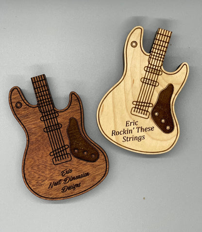 Guitar Pick Holder, Guitar Pick Case, Magnet Closure - Natural Wood, Engraving Free, Stocking Stuffer, Christmas Gifts, Musician Gift